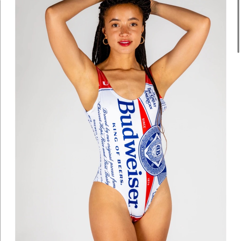 90s VINTAGE LOOKALIKE BUDWEISER BATHINGSUIT 🇺🇸